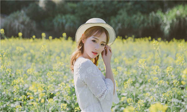 噶尔标题：想找个女人帮忙生孩子的有效解决方案，助您圆梦家庭